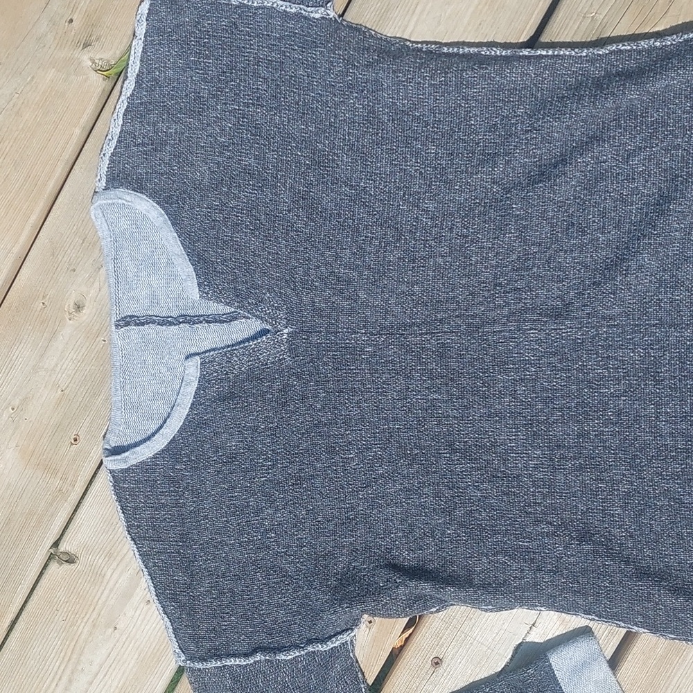 Reversible sweater - Picture 3 of 8